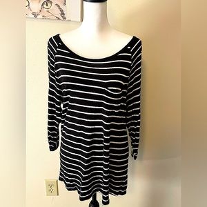 H&M Women’s Striped Stretchy Shirt